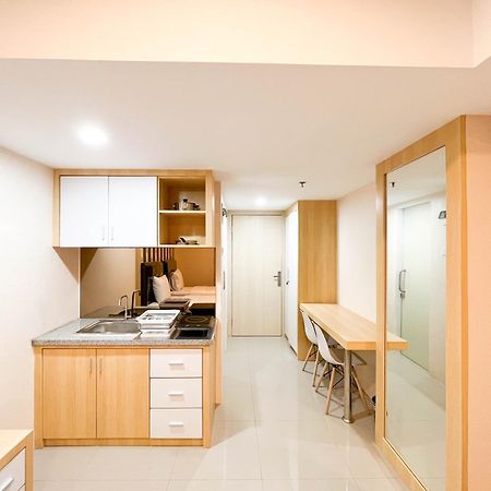 Comfortable And Tidy Studio De Prima Apartment By Travelio Medan Esterno foto