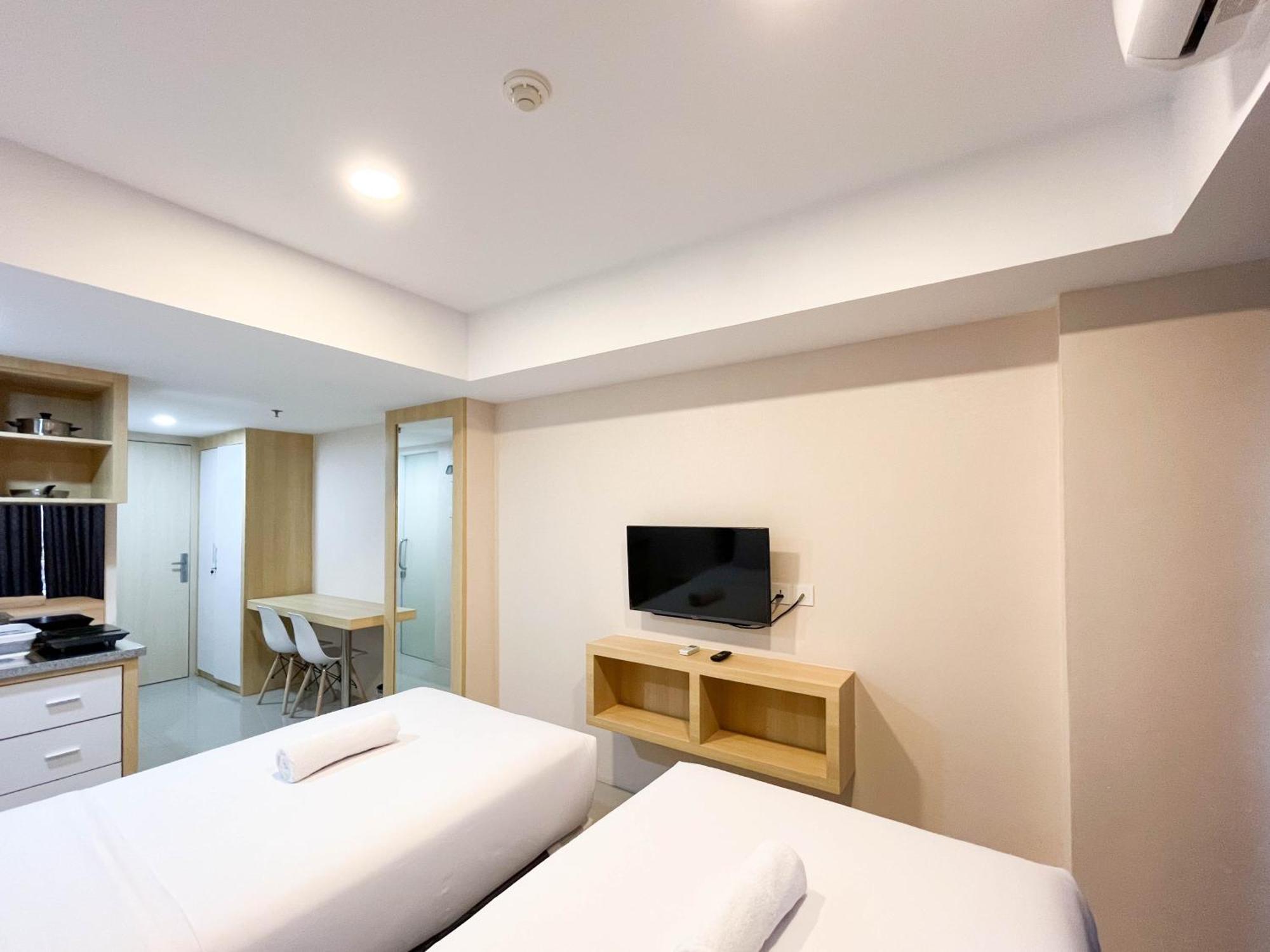 Comfortable And Tidy Studio De Prima Apartment By Travelio Medan Esterno foto